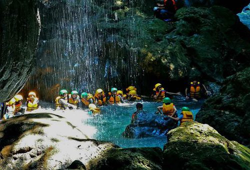 PAKET WISATA Green Canyon dari Jakarta